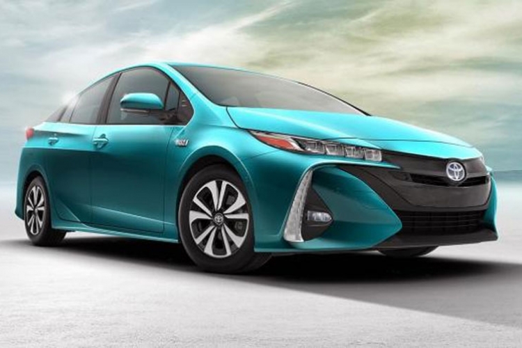 Toyota Prius Prime Plug-in hibrid (FOTO)