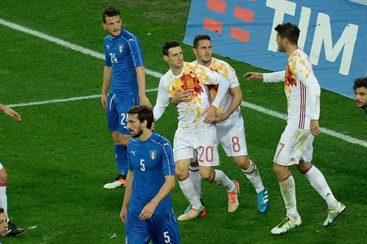 Aduric u životnoj formi, Italija ispustila pobjedu (VIDEO)
