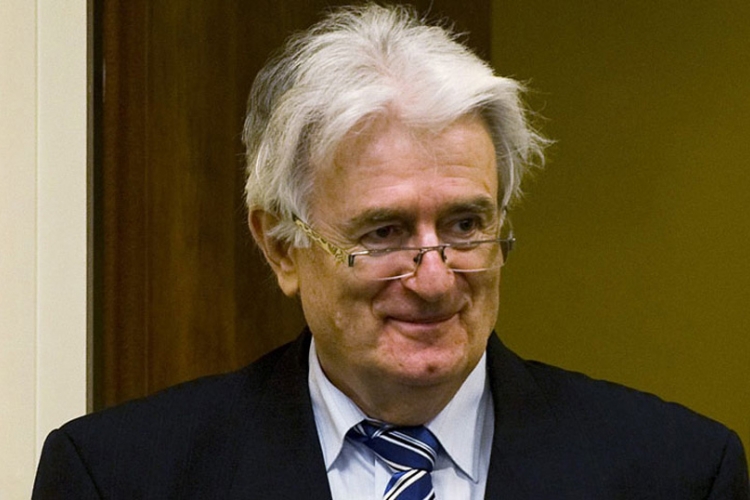 Karadžić: EU, ni poslije Pariza i Brisela, ne zna protiv koga su se Srbi borili
