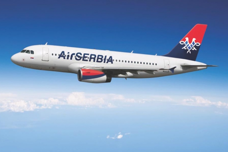 Avion nazvan po Mikiju Manojloviću