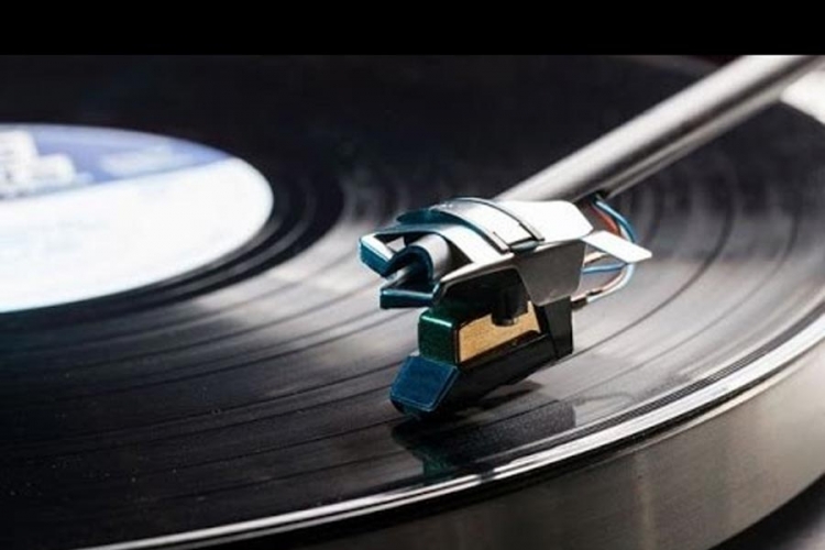 "Kako se pravio vinil"