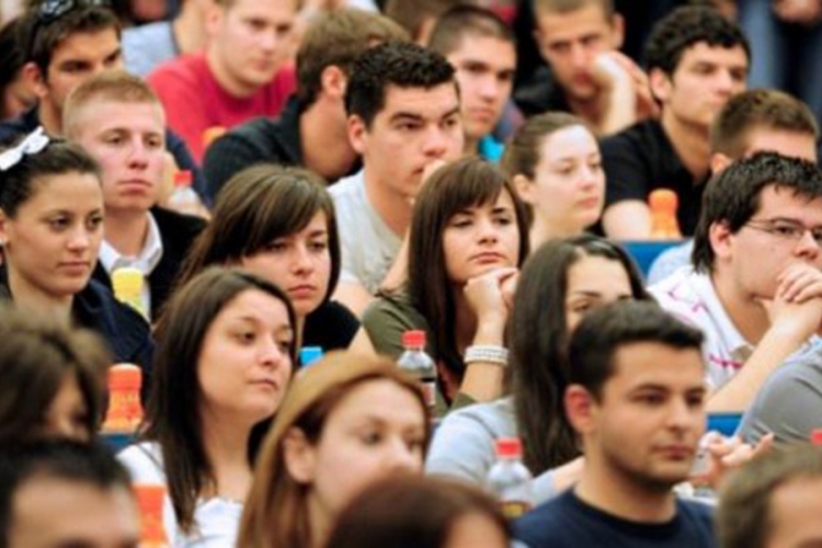 Objavljen konkurs za sufinansiranje međunarodne razmjene studenata