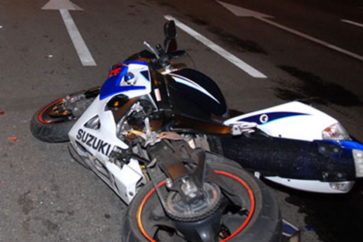 Nesreća u Čeliću: Poginuo suvozač na motociklu