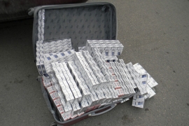 U blatobranu autobusa iz BiH pronađeno 20.000 cigareta