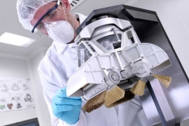 Robot za metenje asteroida