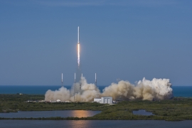 "SpaceX" lansirao raketu pa je spustio za novo korištenje (VIDEO)