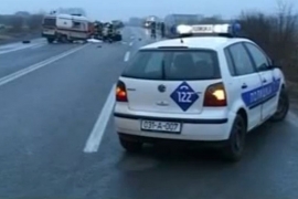 AMS RS: Zbog saobraćajne nezgode potpuna obustava saobraćaja na ...