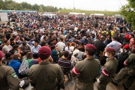 Austrija traži vojne avione za deportaciju migranata
