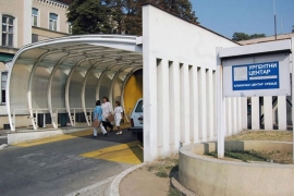 Beograd: Nožem posjekla sebe i majku, pa izazvala požar