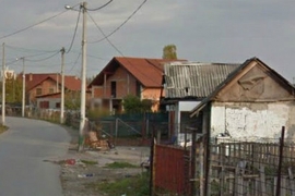 Zagreb: Bombom na dvorište vrtića i Udruženja Roma
