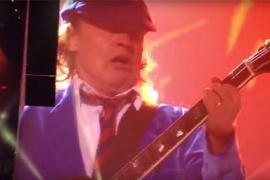Angus Jang iz AC/DC svirao sa "Guns N’Roses" (VIDEO)