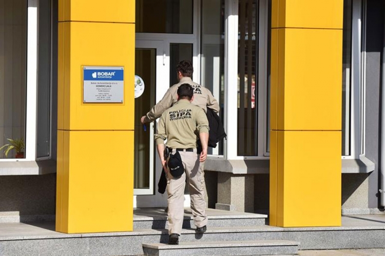 Akcija “Lavina”: Uhapšen i Dragan Radumilo, bivši direktor Bobar banke