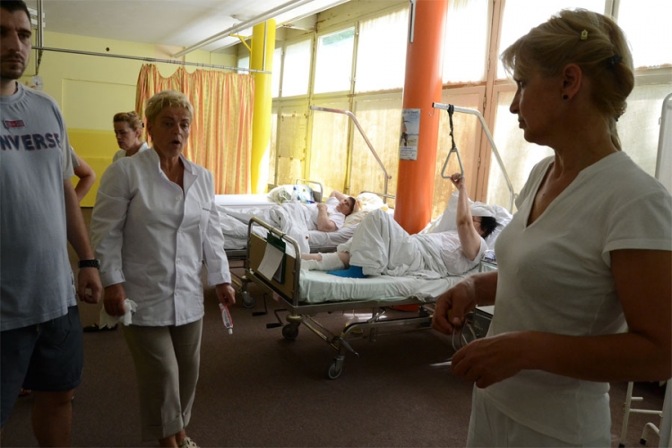 Bolnice u Sanskom Mostu i Bihaću biće spojene