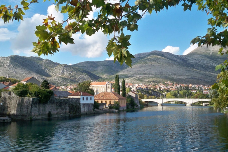 Rusi kupuju zemlju na području Trebinja i Bileće, Arapima atraktivno Sarajevo