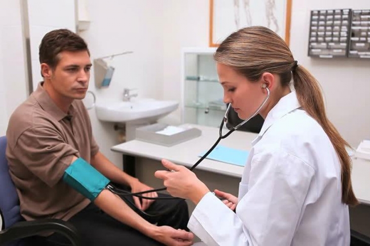 U pojedinim naseljima mještani do prvog doktora idu i 15 km