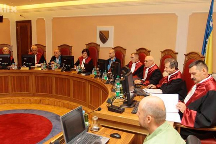 Ustavni sud RS: Meritorna odluka o zahtjevu Kluba Bošnjaka za 30 dana