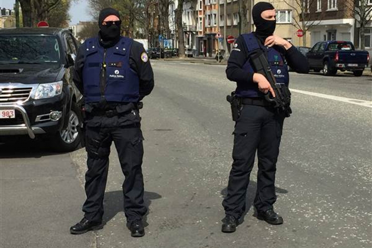 Završena policijska operacija u briselskom kvartu Eterbek, nema uhapšenih
