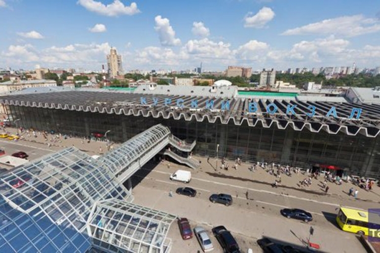 Moskva: Lažna dojava o bombi, evakuisano 600 putnika