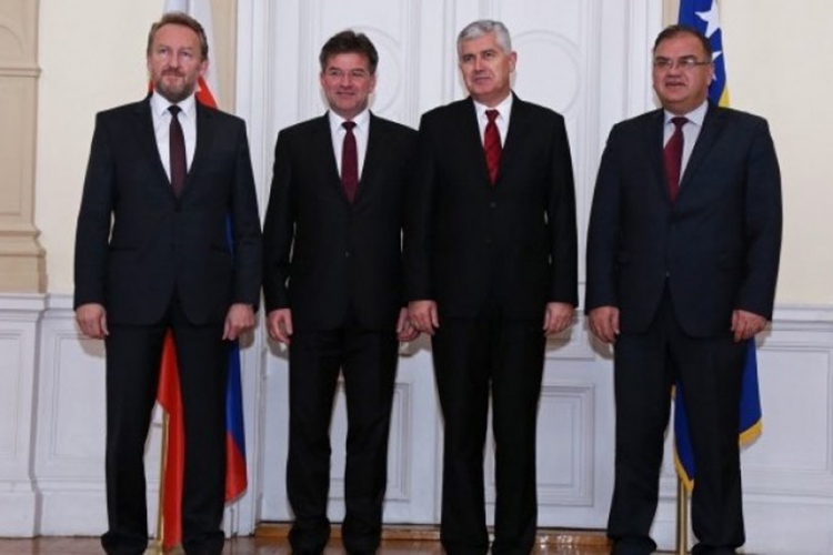 Članovi Predsjedništva BiH sa Lajčakom o aplikacija BiH za članstvo u Uniji