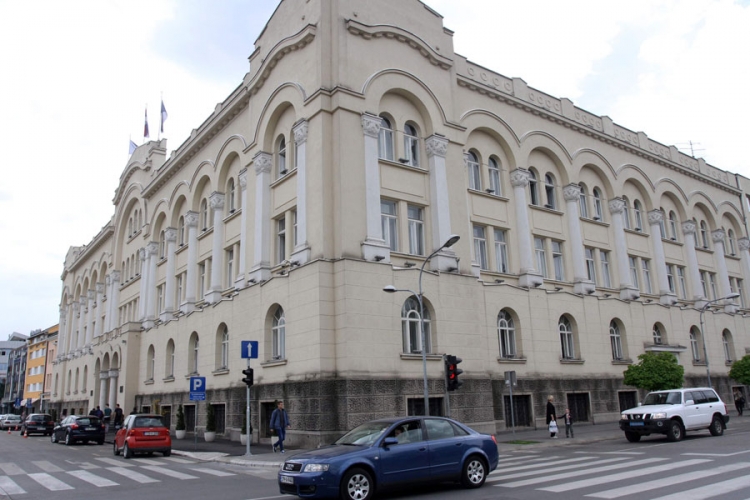 Gradska uprava Banjaluka traži novih četrdesetak radnika


