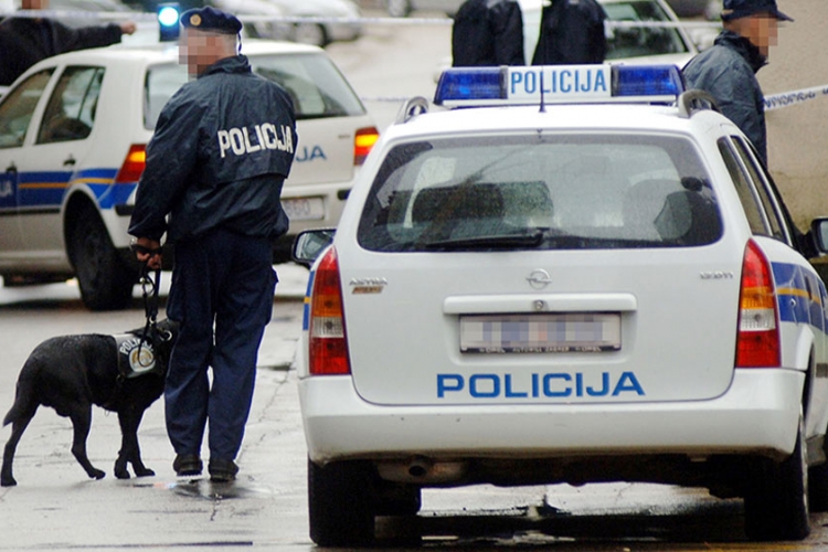 Zagreb: Molotovljev koktel bačen u blizini romskog dječijeg vrtića