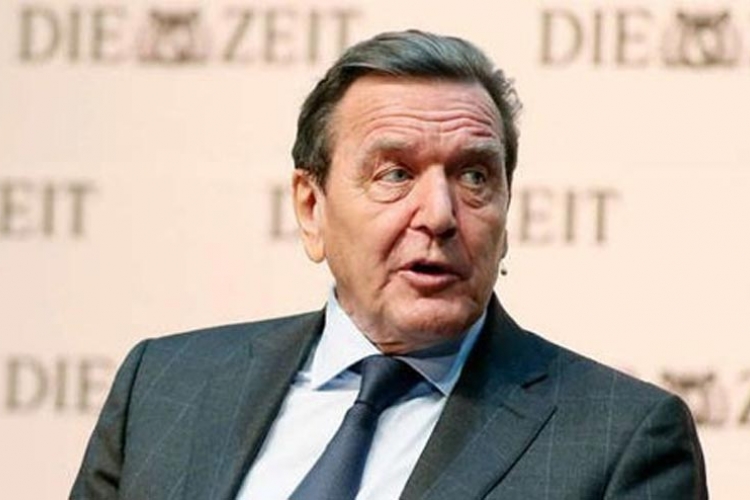 Šreder: Sankcije Rusiji treba ukinuti, one štete Evropi