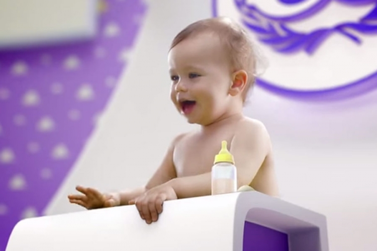 Nova Violeta reklama za pelene oduševljava mame i bebe u regiji