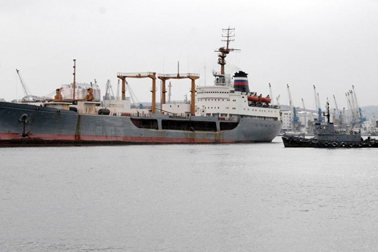 Požar na ruskom tankeru, jedna osoba stradala