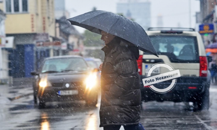 Oblačno sa kišom i snijegom, temperatura do 12 stepeni