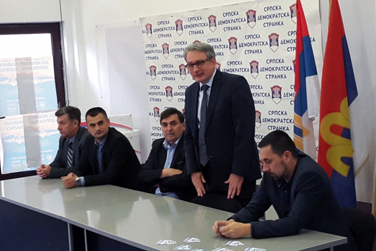 Bosić: U Doboju se vodi prljava politička igra