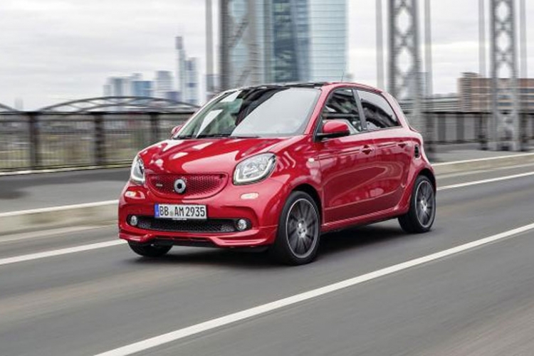 Brabus od Smarta napravio džepnu jurilicu (FOTO)