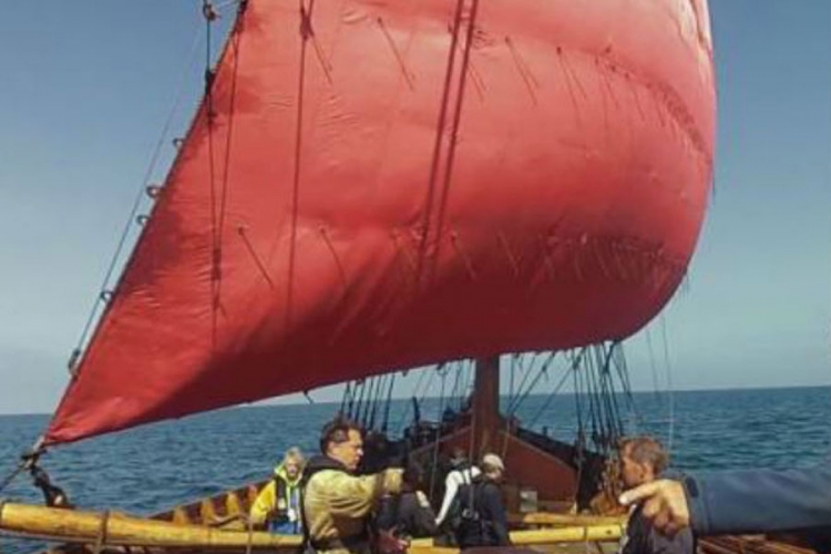 Zaplovio moderan vikinški brod (VIDEO)