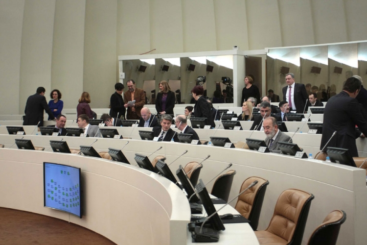Predstavnički dom Parlamenta BiH: Usvojen Prijedlog izmjena i dopuna Izbornog zakona BiH


