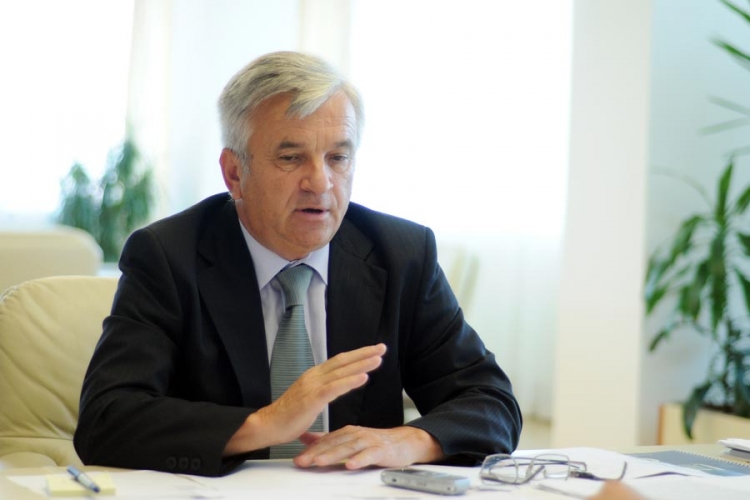 Nedeljko Čubrilović: Najznačajnije resore u Vladi RS treba da vode novi ljudi