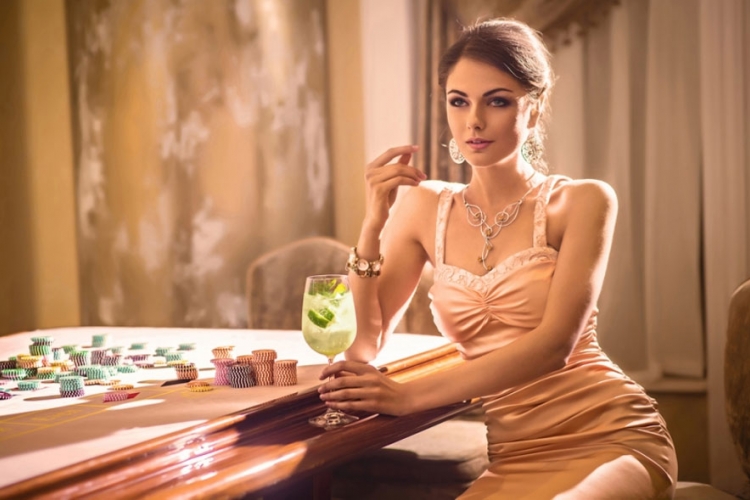Horoskop i bolesti zavisnosti: Rakove vreba heroin, Strijelac će sve izgubiti na kocki