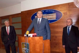 Dodik pozvao građane da masovno dođu na miting "Srcem za Srpsku"