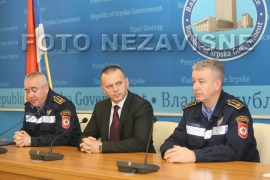 Lukač: Masa možda krene na zgrade Skupštine i Vlade, ali one će ...