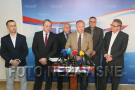 SzP: Ne odustajemo od protesta