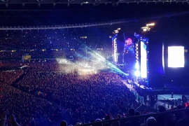 M:tel pozdrav iz Beča sa koncerta AC/DC