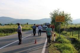 Više od 200 poljoprivrednika blokiralo granicu tražeći dugovanja