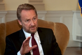 Izetbegović: Nikolić i Vučić se trude da poprave odnose
