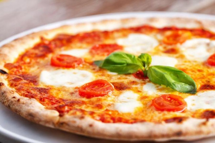 Recept za kojim su poludjele domaćice: Tijesto za picu od samo tri sastojka