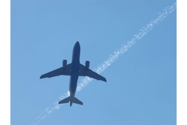Avion iz Turske sletio van piste u Prištini