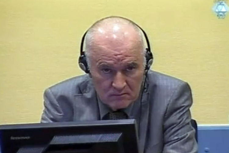 Demograf odbrane ostala pri iskazu o manipulacijama