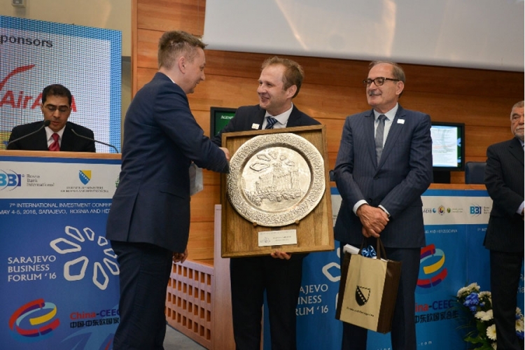 "Klasu" priznanje za biznis godine u regiji