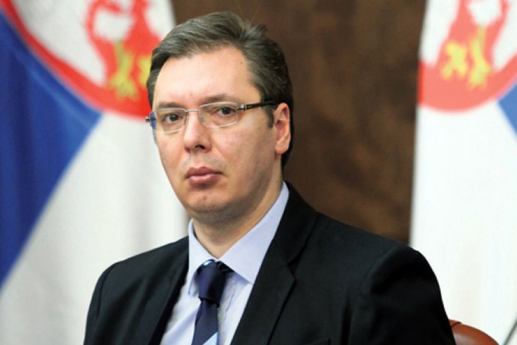 Vučić: Tužićemo Uefa, Hrvatsku nećemo da molimo