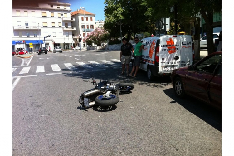 Bijeljina: Teško povrijeđen motociklista