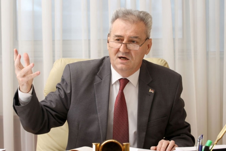 Savanović: Za zapošljavanje oko 15 miliona KM