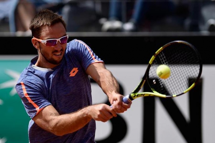 Troicki namučio Nišikorija, ali završio učešće u Rimu