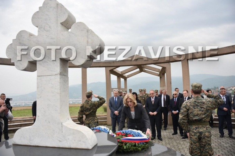 Obilježen dan Vojske RS: Herojski živjeli, kao heroji stradali